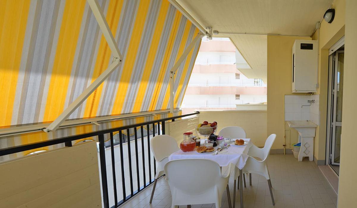 Residence Riviera Alba Adriatica Eksteriør billede
