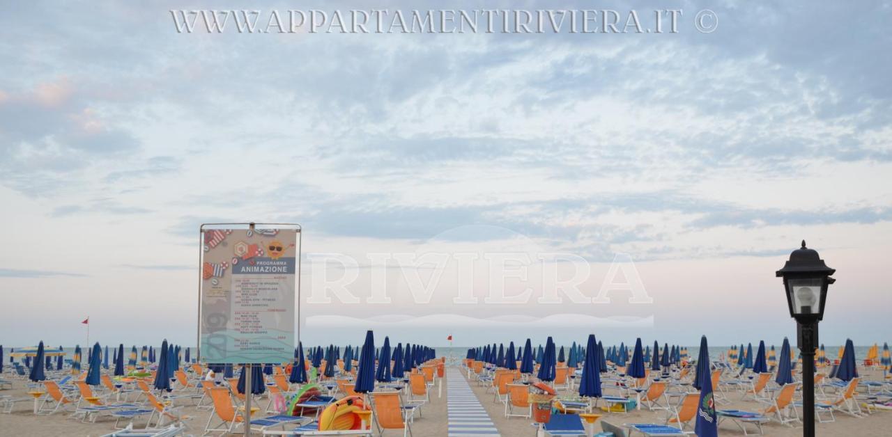 Residence Riviera Alba Adriatica Eksteriør billede